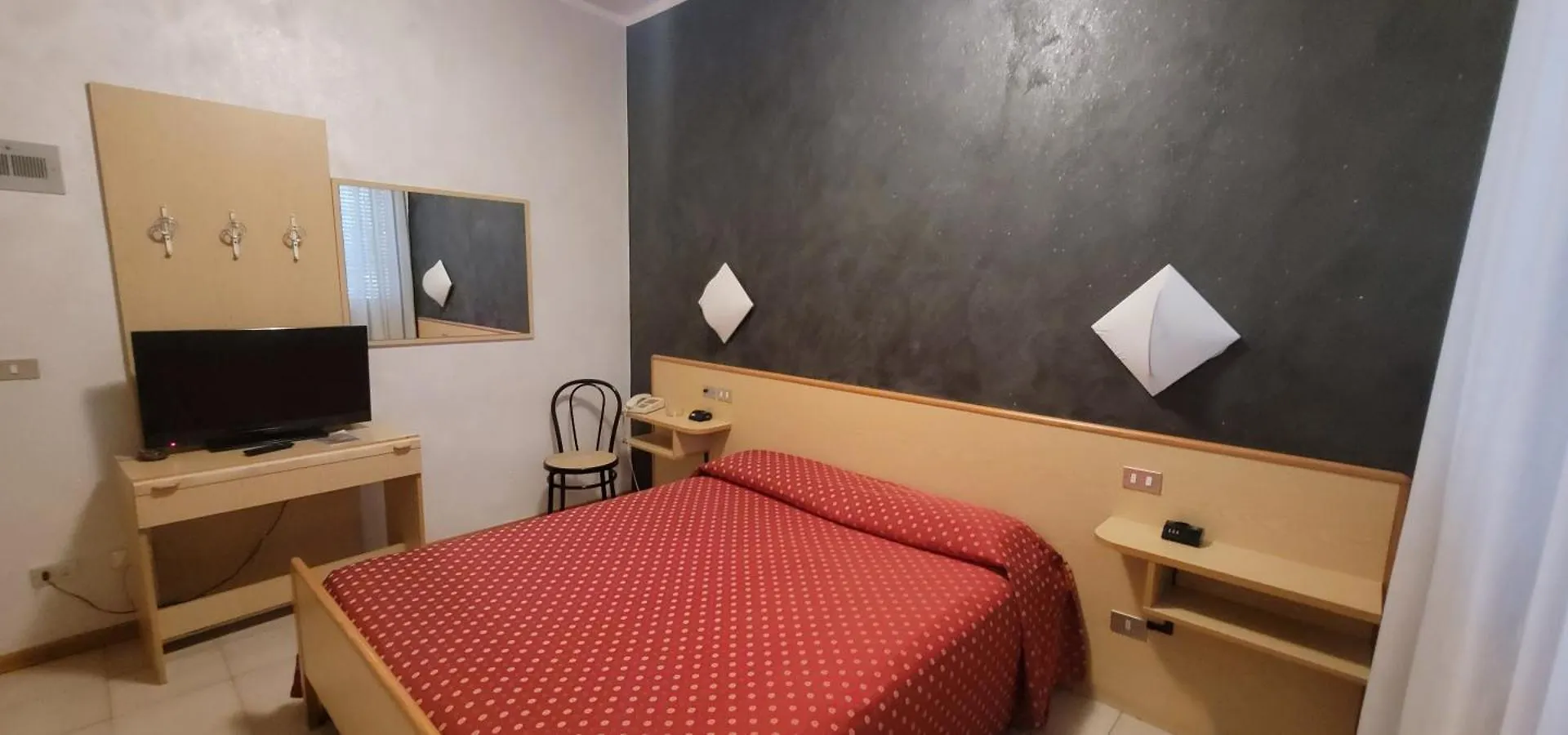 Hotel Paradiso Altedo